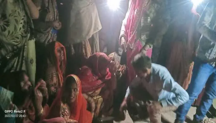 कन्नौज: अज्ञात वाहन ने बाइक में मारी टक्कर, मां-बेटे की मौत, पिता-पुत्री घायल