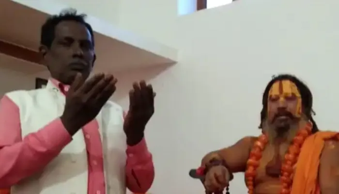 UP Election 2022: संत परमहंस और इकबाल अंसारी ने सीएम योगी को दोबारा CM बनाने के लिए मांगी दुआ