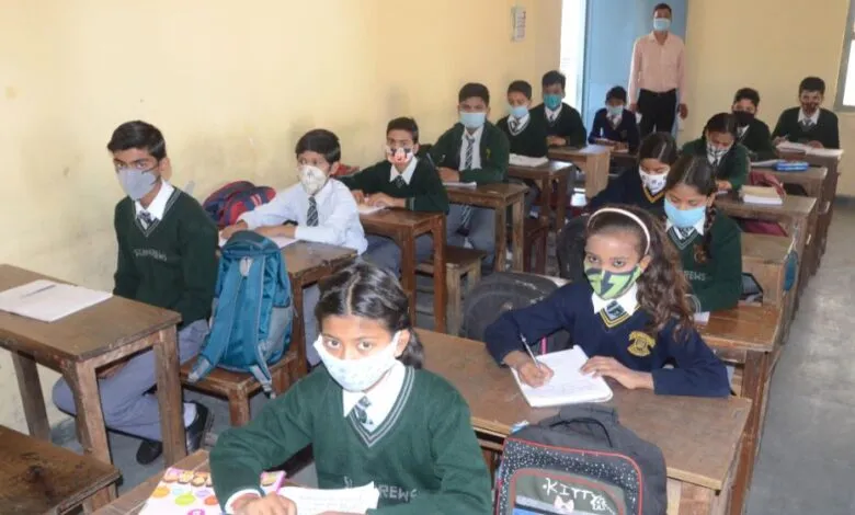 बरेली: चुनाव खत्म अब कल से खुलेंगे कई निजी स्कूल, तो कुछ एक दिन का और लेंगे समय