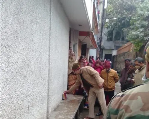 बरेली: नाले में पड़ा मिला नवजात, जांच में जुटी पुलिस