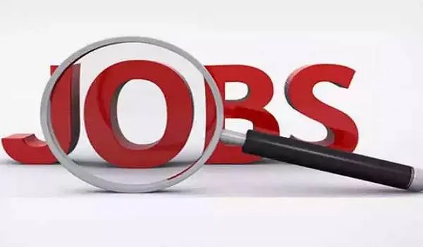 रामपुर : रोजगार नहीं मिलने पर विदेश जा रहीं प्रतिभाएं