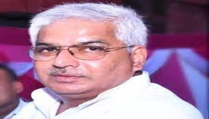 अमेठी: भाजपा विधायक मयंकेश्वर सिंह ने दिया भड़काऊ बयान, समुदाय विशेष के लिए की यह अभद्र टिप्पणी, पढ़ें…