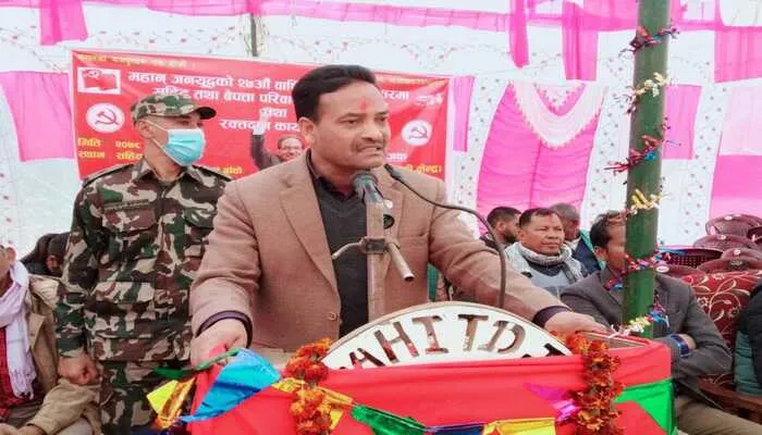 बहराइच में एक कार्यक्रम में बोले नेपाली शिक्षामंत्री, कहा- नेपाल पर अब भी मंडरा रहा राजशाही तंत्र का खतरा