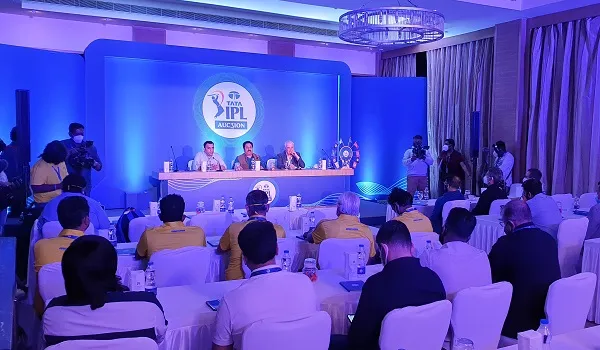 IPL Auction 2022: जानें कौन हैं ह्यूज एडमीड्स, जिनकी आईपीएल ऑक्शन में बिगड़ी तबीयत