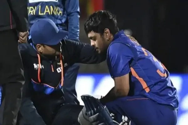 Ind vs SL 2nd T20 : सिर में चोट लगने के कारण ईशान किशन अस्पताल में भर्ती
