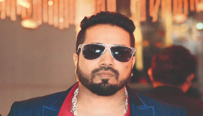 जल्द ही रियलिटी शो में अपनी दुल्हनिया की तलाश में नजर आएंगे बॉलीवुड सिंगर मीका सिंह