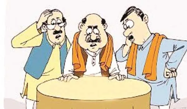 UP Election 2022 : वोटों के ध्रुवीकरण पर टिका दलों की जीत का गणित