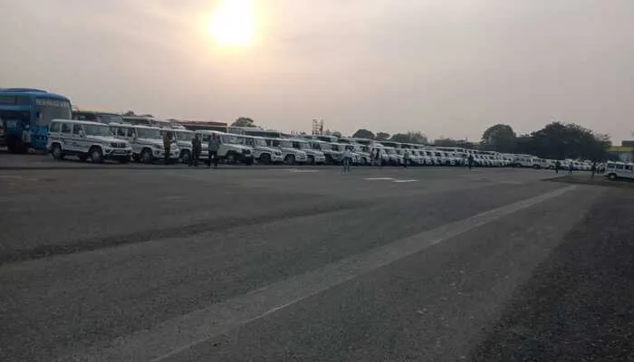 अयोध्या: मतदान के लिए आज रवाना होंगी पोलिंग पार्टियां, जिले में बनाए गए 1131 मतदान केंद्र