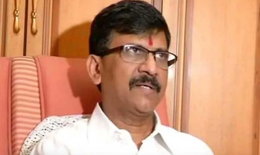 महाराष्ट्र सरकार को गिराने के लिए केंद्रीय एजेंसियों का दुरुपयोग किया जा रहा है: संजय राउत