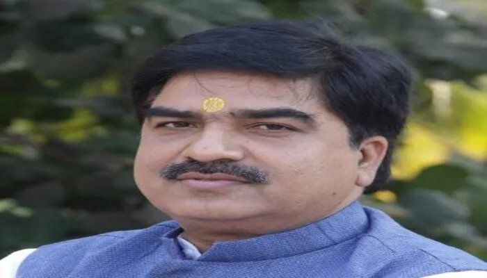 लखनऊ: बीजेपी के राष्ट्रीय प्रवक्ता प्रेम शुक्ला ने अखिलेश पर किया कटाक्ष, कही यह बड़ी बात…