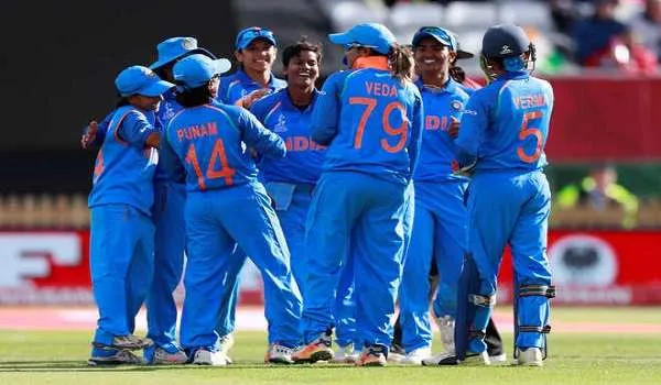 India W vs NZ W: टी-20 के बाद पहले वनडे में भी भारतीय महिला टीम को मिली हार