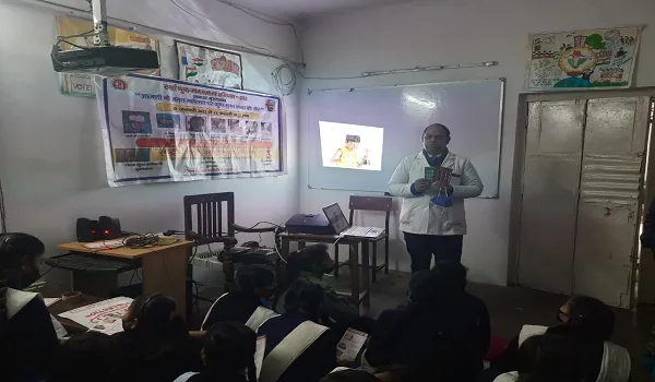 मुरादाबाद : समय पर इलाज से विकलांगता से बच सकते हैं कुष्ठ रोगी