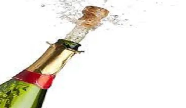 जर्मनी : मिलावटी शैंपेन पीने से एक की मौत, आठ अन्य गंभीर रूप से बीमार