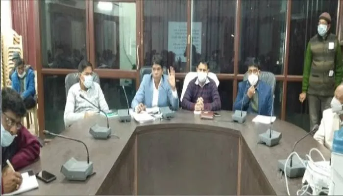 रायबरेलीः मतदान प्रशिक्षण में नदारद रहने वाले कर्मचारियों पर होगी कार्रवाई