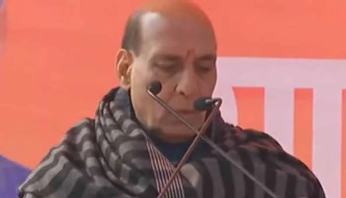 राजनाथ ने कांग्रेस पर किया तीखा प्रहार, कहा- सेना की वीरता पर सवाल उठाने वालों को बर्दाश्त नहीं करेगी जनता