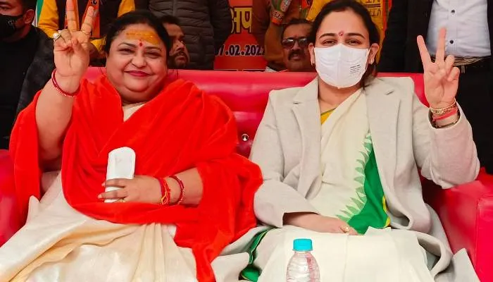 आप को दंगा रोकने वाली सरकार चाहिए तो भाजपा को वोट दें : अपर्णा यादव
