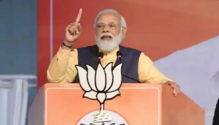 UP Elections 2022 : कन्नौज में गरजे प्रधानमंत्री मोदी, कहा- भाजपा बनाएगी पूर्ण बहुमत की सरकार
