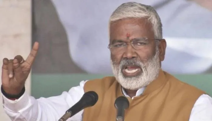 किसानों की सच्ची हितैषी है भाजपा सरकार : स्वतंत्र देव सिंह