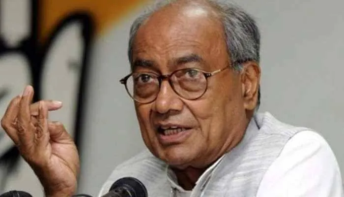 यूपी चुनाव 2022: दिग्विजय सिंह का हमला, कहा- युवाओं को नफरत सिखाना चाहती है BJP