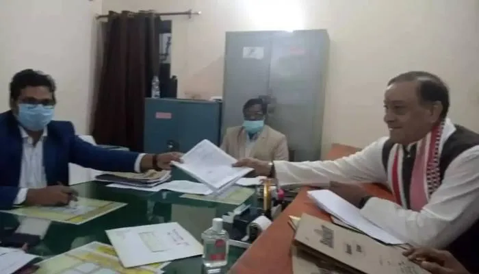 यूपी चुनाव: भाजपा उम्मीदवार डॉ. संजय सिंह ने अमेठी से भरा पर्चा