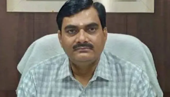 बलिया: जांच में देरी पर भड़का प्रशासन सख्त, तीन दिन में मांगी रिपोर्ट, जानें मामला