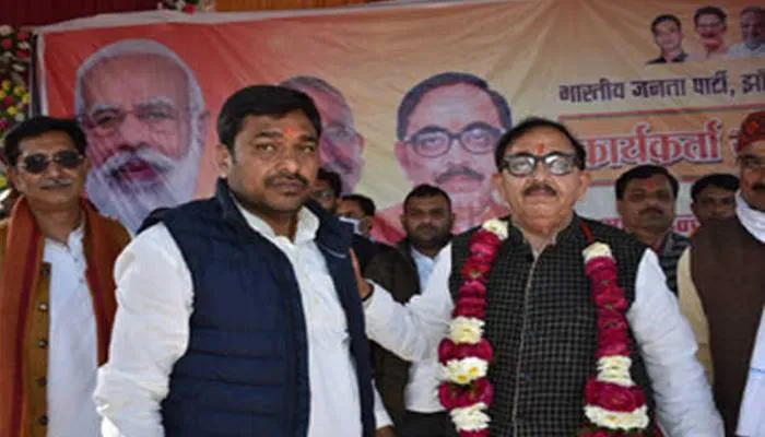 सपा, कांग्रेस की सरकारें रहीं घोटालेबाजों की सरकार : महेंद्र नाथ पांडेय