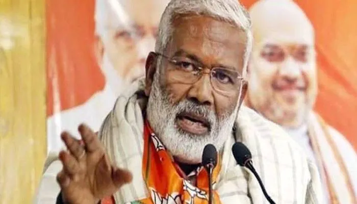 आजम, अतीक और मुख्तार चलाते थे सपा सरकार : स्वतंत्र देव सिंह