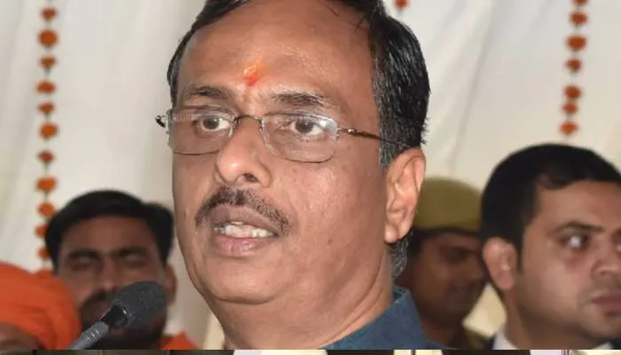 आधे घंटे तक बादलों में घिरा रहा डॉ. दिनेश शर्मा का हेलीकॉप्टर, टला बड़ा हादसा