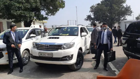 उत्तराखंड: राहुल गांधी की सभा में बिना पास नो एंट्री, कई मायूस लौटे