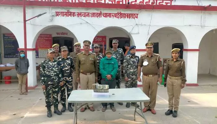 बहराइच: साढ़े छह लाख भारतीय रुपए के साथ नेपाली गिरफ्तार