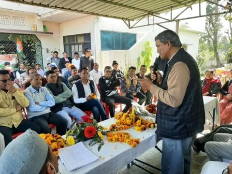 उत्तराखंड: विधानसभा चुनाव के परिणामों से डरी है भाजपा, कर सकती है ईवीएम से छेड़छाड़: हरीश रावत