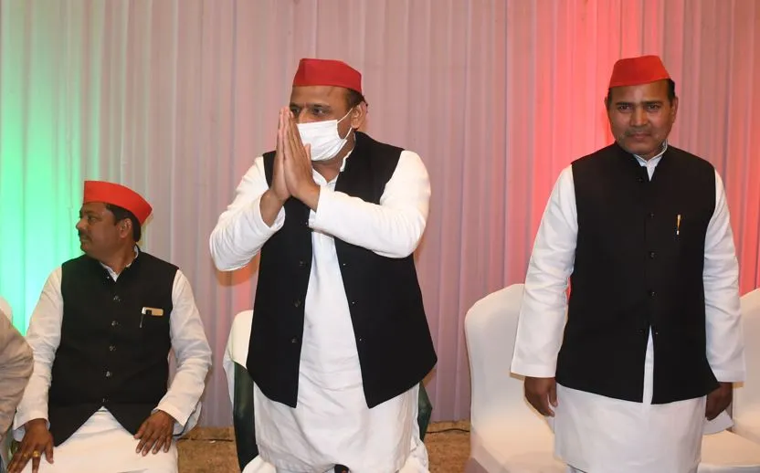 बरेली: अखिलेश बोले-जिनको कानून तोड़ना है वे सपा को वोट न दें