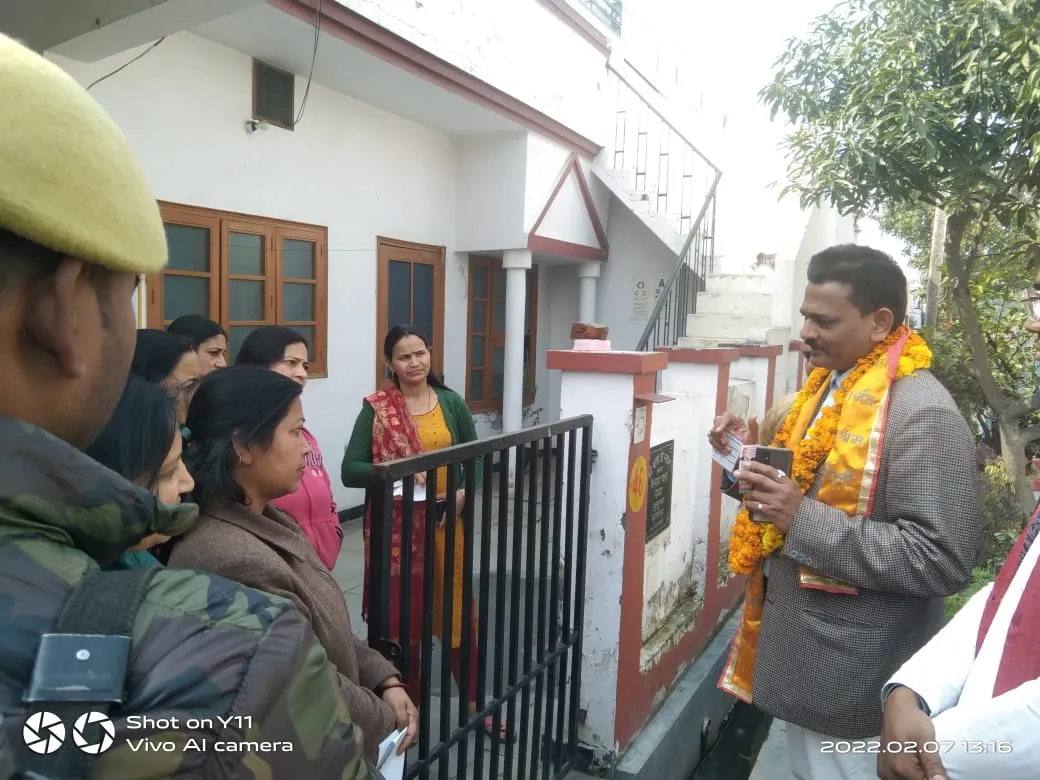 बरेली:  विधायक से संतुष्ट नहीं है सीबीगंज की जनता- राजेश