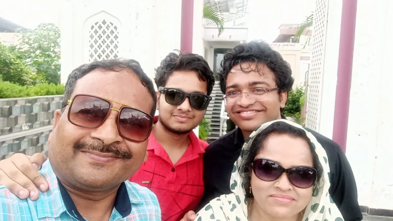  शाहजहांपुर: यूक्रेन में फंसे सकलैन जिया, सकुशल वापसी की घर वाले मांग रहे दुआ