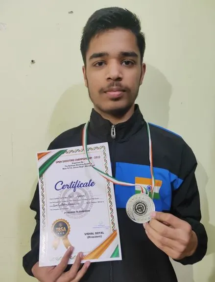 बरेली: शूटिंग में पार्थ ने जीता रजत पदक