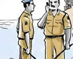 लखनऊ: पांच शातिर अपराधियों पर लगा गुंडा एक्ट, छह माह के लिए हुए जिलाबदर