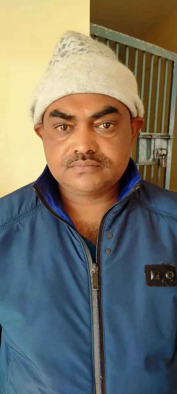 पीलीभीत: बीयर बार में हुए गोलीकांड में मोबाइल व्यापारी गिरफ्तार, चाकू बरामद