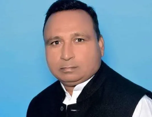 पीलीभीत: भाजपा प्रत्याशी विवेक वर्मा पर एफआईआर, बिना अनुमति के बारात घर में की चुनावी सभा