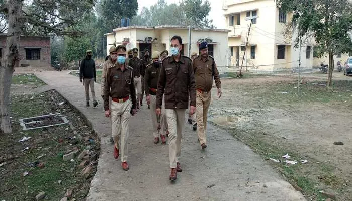 UP Election 2022: रायबरेली में अति संवेदनशील मतदान केंद्रों पर माइक्रो ऑब्जर्वर रखेंगे निगरानी