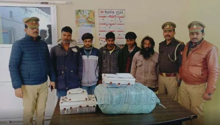लखनऊ पुलिस ने पांच गांजा तस्करों को दबोचा, 15 किलो गांजा और 6.50 लाख रकम हुई बरामद