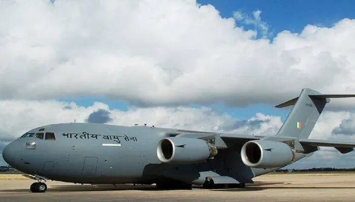 गाजियाबाद: यूक्रेन से भारतीयों को लाने के लिए रवाना हुआ C-17 ग्लोबमास्टर, रोमानिया से करेगा छात्रों को एयरलिफ्ट