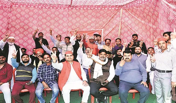 मुरादाबाद मंडल में कमल पर भारी साइकिल की चाल, पंजा और हाथी बेहद सुस्त