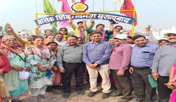 मुरादाबाद : बेसिक स्कूलों की मंडलीय खेलकूद प्रतियोगिता में मुरादाबाद ओवरआल चैंपियन