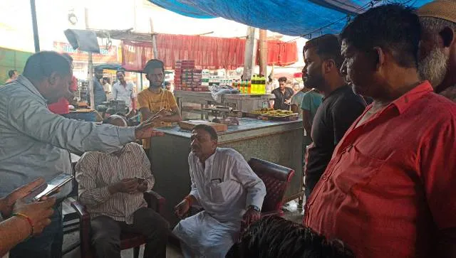 बरेली:  खाद् निरीक्षक पर लगा लाइसेंस के नाम पर वसूली का आरोप