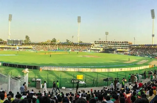 पीसीबी बदलेगा मशहूर गद्दाफ़ी स्टेडियम का नाम