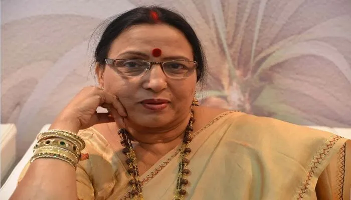 भोजपुरी सिंगर लोक-गायिका ने अपने गाने से जीता भारत के लोगों का दिल