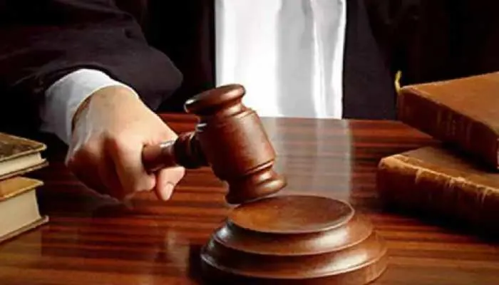 बाराबंकी: लोक अदालत ने रूठे पति-पत्नी को मिलाकर विदा किए 30 जोड़े, अर्थदंड भी वसूला