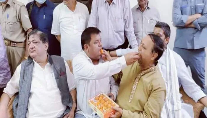 हरदोई की सियासत के ‘नरेश’ हैं नरेश अग्रवाल, स्थानीय प्राधिकरण के चुनाव से सपा को किया बाहर