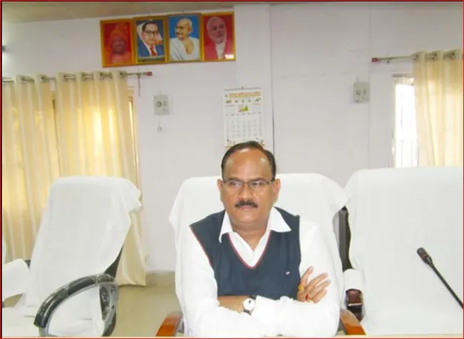 अमेठी: होली के पर्व पर जनपद वासियों को डीएम/एसपी ने दी बधाई