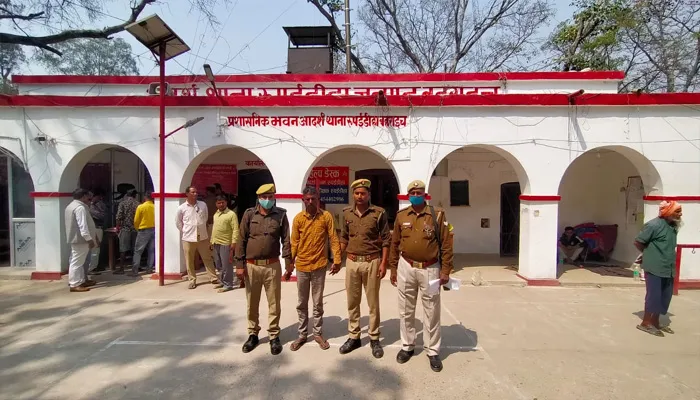 बहराइच: श्रावस्ती जनपद का फरार हिस्ट्रीशीटर रूपईडीहा से पुलिस ने पकड़ा